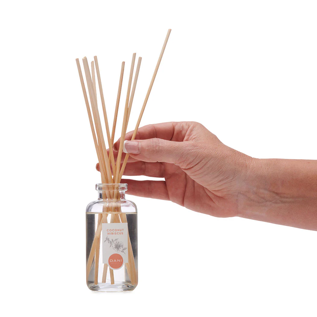 COCONUT HIBISCUS REED DIFFUSER - Image 5